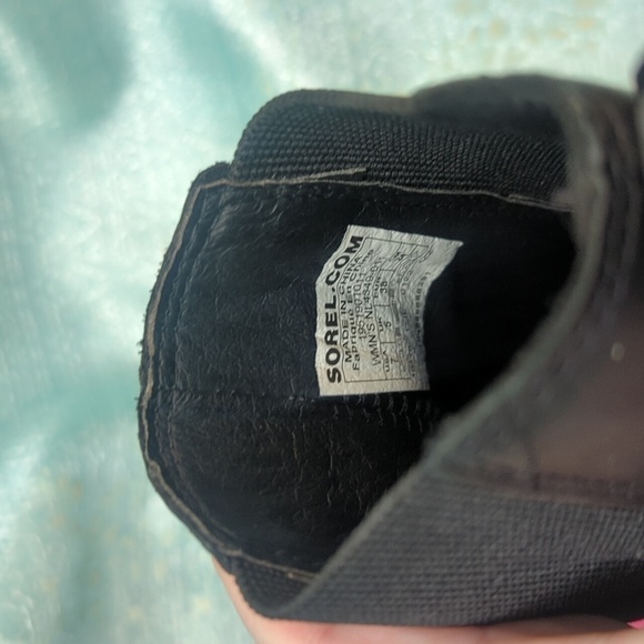 Euc Sorel Brex Black/Cactus Pink Platform Boots sz 7 - Sold Out Everywhere! - Picture 2 of 8